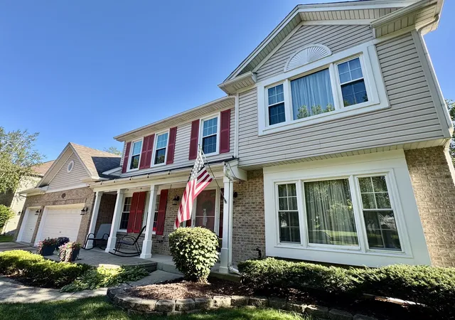2nd image of 802 Arrowwood Dr, Oswego, IL 60543 | MLS# 12717077