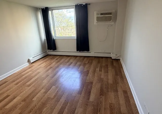 Photo 4 of Condo for sale at 2211 S Highland Ave #6D, Lombard, IL 60148 | MLS# 12717114 | Listing updated on 2026-08-21