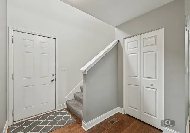 image of 16602 Willow Walk Dr, Lockport, IL 60441 | MLS# 12717129