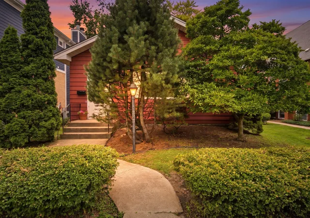 Photo 1 of Single family home for sale at 6240 N Avondale Ave, Chicago, IL 60631 | MLS# 12717235 | Listing updated on 2026-09-03