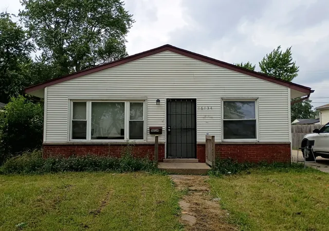 1st image of 16134 Justine St, Markham, IL 60428 | MLS# 12717458