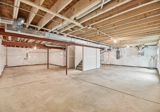 44th image of 1874 Keating Dr, Aurora, IL 60503 | MLS# 12717477
