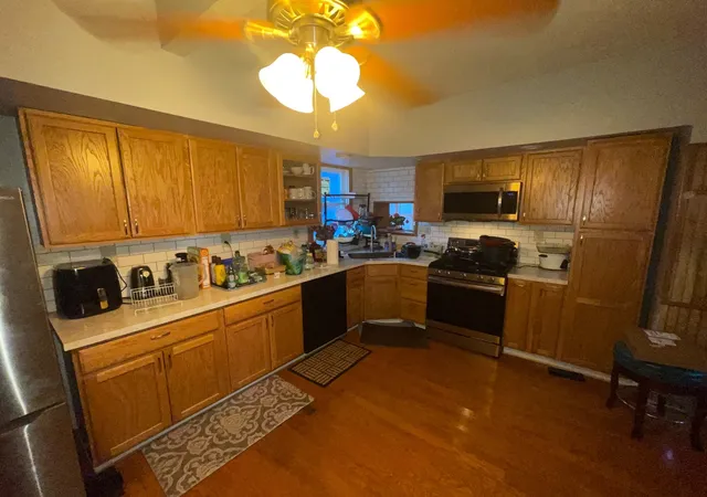 Photo 3 of Single family home for sale at 2068 S 05th Street, Springfield, IL 62702 | MLS# 12717648 | Listing updated on 2026-09-24