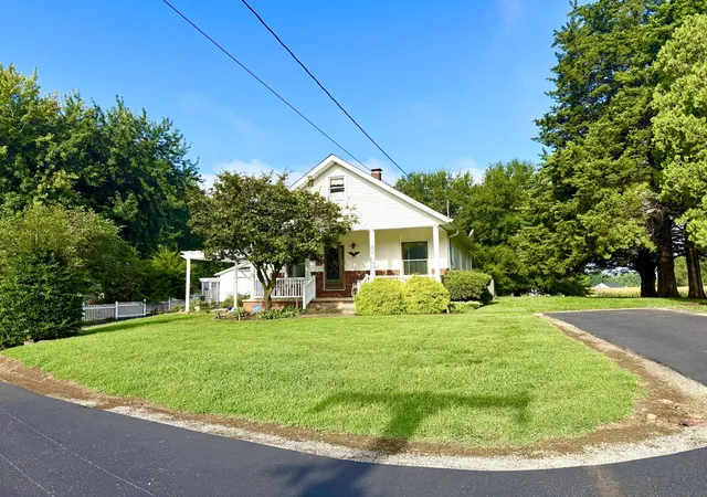 Photo 1 of Sale Pending at 405 N Maple St, Energy, IL 62933 | MLS# 12717774 | Listing updated on 2026-08-20
