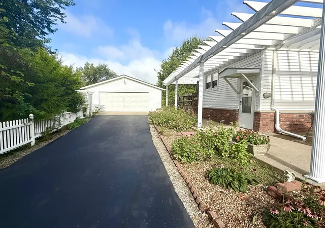 Photo 2 of Sale Pending at 405 N Maple St, Energy, IL 62933 | MLS# 12717774 | Listing updated on 2026-08-20