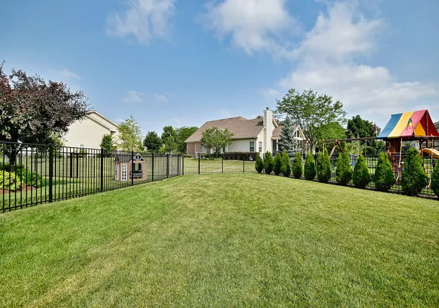 46th image of 1128 Kingsmill Dr, Algonquin, IL 60102 | MLS# 12717814