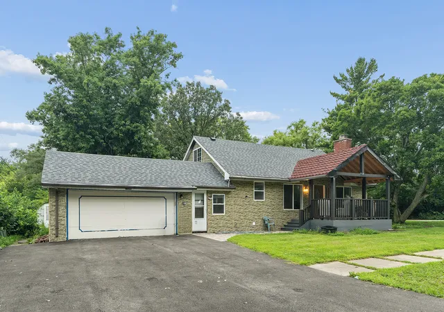 Single family home for sale at 11200 S Octavia Ave, Worth, IL 60482 | MLS# 12717839