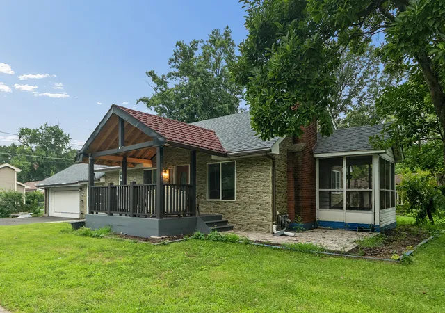 Photo 3 of Single family home for sale at 11200 S Octavia Ave, Worth, IL 60482 | MLS# 12717839 | Listing updated on 2026-08-20
