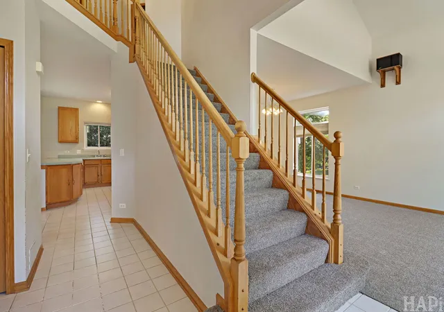 Photo 3 of Single family home for sale at 1091 S Normandy Rd, Waukegan, IL 60085 | MLS# 12717848 | Listing updated on 2026-08-26