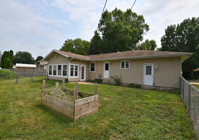 23rd image of 457 Avon Ct, Colona, IL 61241 | MLS# 12717953