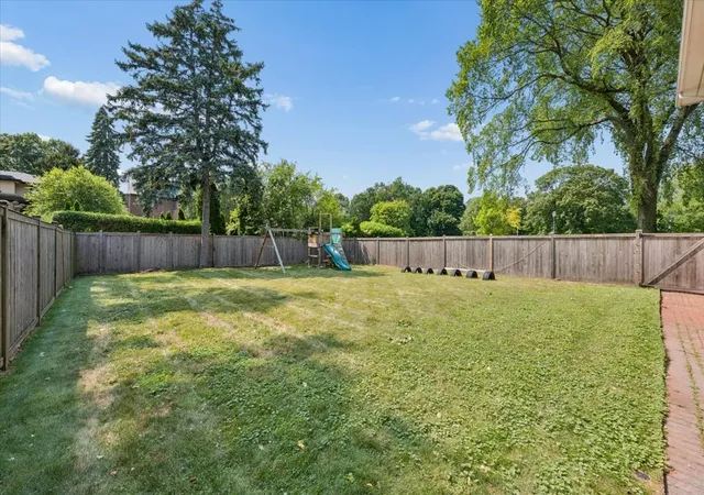 58th image of 90 Kedzie St, Evanston, IL 60202 | MLS# 12718021