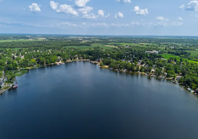 46th image of 24724 74th St, Paddock Lake, WI 53168 | MLS# 12718029