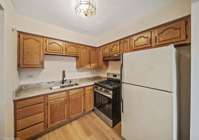 Photo 3 of Condo for sale at 7318 Winthrop Way #4, Downers Grove, IL 60516 | MLS# 12718038 | Listing updated on 2026-08-27