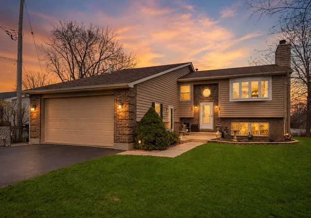 1st image of 12738 W 27th Pl, Beach Park, IL 60099 | MLS# 12718062