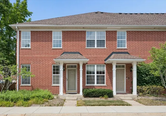 1st image of 2351 Crystal Rd, Northbrook, IL 60062 | MLS# 12718093