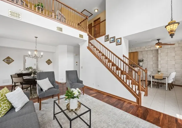 2nd image of 2351 Crystal Rd, Northbrook, IL 60062 | MLS# 12718093