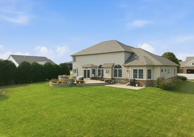 3rd image of 1203 Silver Oak Cir, Normal, IL 61761 | MLS# 12718118