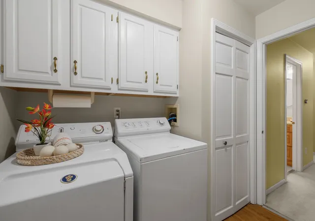 image of 532 Bradbury Ln, Geneva, IL 60134