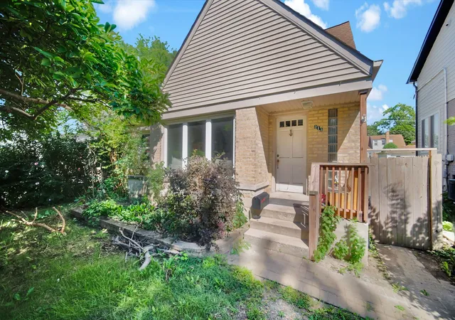 2nd image of 313 Harlem Ave, Glenview, IL 60025 | MLS# 12718218