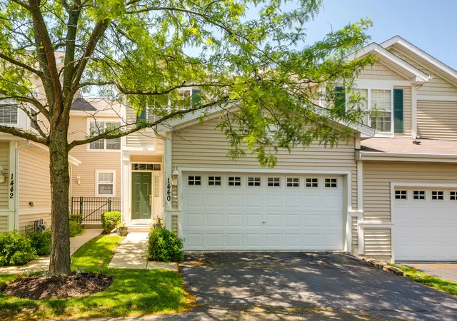 Photo 1 of Townhouse for sale at 1440 W Remington Ln, Round Lake, IL 60073 | MLS# 12718276 | Listing updated on 2026-09-27