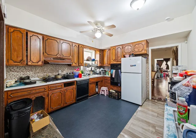 Listing Photo 5 - Condo for sale in building located at 6318 N Bell Ave, Chicago, IL 60659