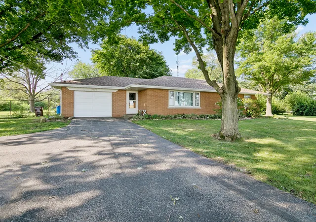 1st image of 2694 W 3000s Rd S, Kankakee, IL 60901 | MLS# 12718307
