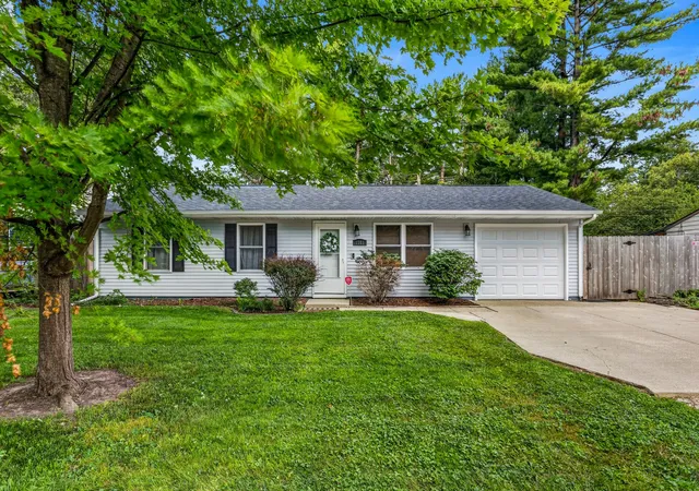 Photo 1 of Single family home for sale at 1301 Westfield Dr, Champaign, IL 61821 | MLS# 12718312 | Listing updated on 2026-09-21