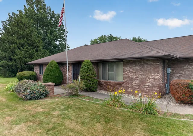 1st image of 1882 N 3051 Rd, Ottawa, IL 61350 | MLS# 12718323