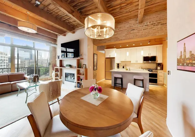 Photo 2 of Sale Pending at 550 N Kingsbury St #520, Chicago, IL 60654 | MLS# 12718377 | Listing updated on 2026-09-03