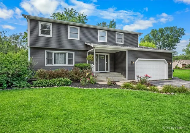 2nd image of 2711 Old Oak Dr, Mc Henry, IL 60050 | MLS# 12718677