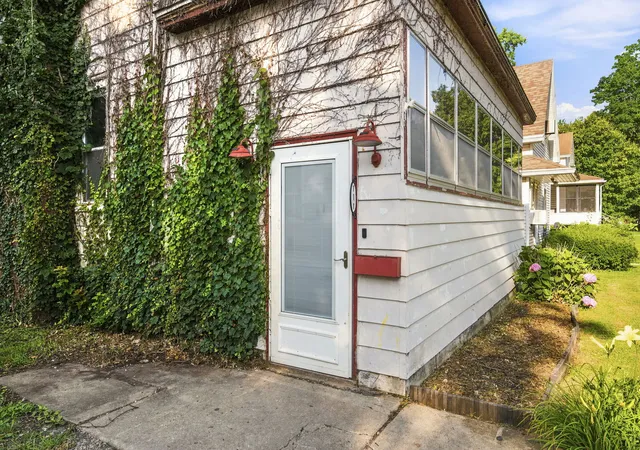 Photo 3 of Single family home for sale at 111 W Delaware St, Dwight, IL 60420 | MLS# 12718691 | Listing updated on 2026-08-27