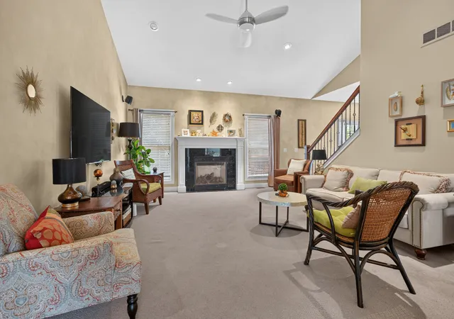 3rd image of 3101 Carrington Ln, Bloomington, IL 61705 | MLS# 12718759