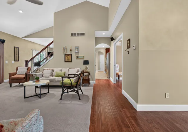 5th image of 3101 Carrington Ln, Bloomington, IL 61705 | MLS# 12718759