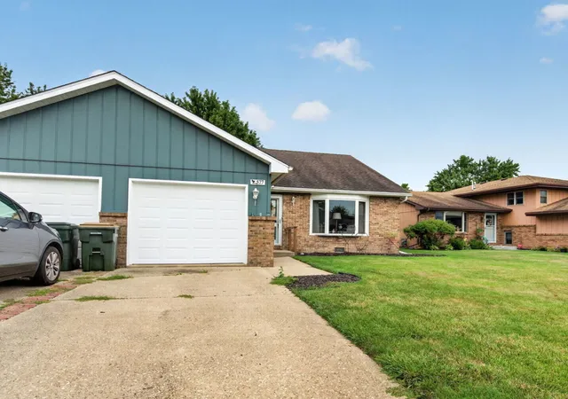1st image of 577 Elizabeth Dr, Coal City, IL 60416 | MLS# 12718805