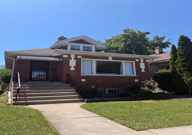 Photo 1 of Single family home for sale at 7911 W Oakleaf Ave, Elmwood Park, IL 60707 | MLS# 12718852 | Listing updated on 2026-08-20