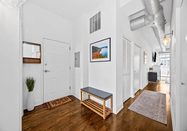Photo 1 of Condo for sale at 910 W Madison St #901E, Chicago, IL 60607 | MLS# 12718874 | Listing updated on 2026-08-18