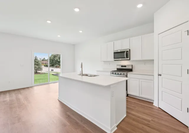 3rd image of 2905 Savana Dr, Joliet, IL 60435 | MLS# 12718903