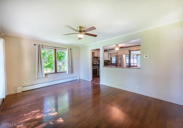 image of 380 Charlotte Ave, Crystal Lake, IL 60014 | MLS# 12719006
