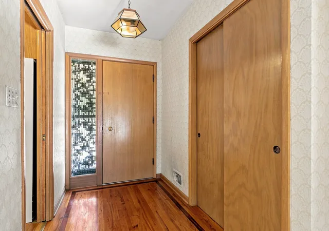 Photo 3 of Single family home for sale at 1831 45th Street, Moline, IL 61265 | MLS# 12719216 | Listing updated on 2026-09-03