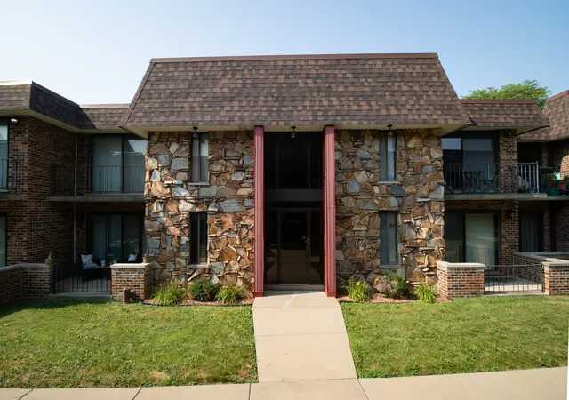 Photo 1 of Condo for sale at 10418 S Pulaski Rd #204C, Oak Lawn, IL 60453 | MLS# 12719319 | Listing updated on 2026-09-02