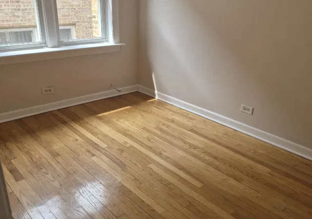 Photo 3 of Townhouse for sale at 1031 Bellwood Ave #C, Bellwood, IL 60104 | MLS# 12719506 | Listing updated on 2026-08-19