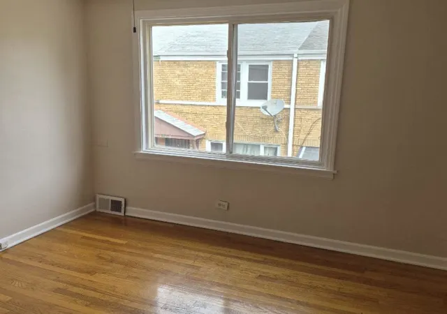 Photo 3 of Townhouse for sale at 1031 Bellwood Ave #C, Bellwood, IL 60104 | MLS# 12719506 | Listing updated on 2026-08-19