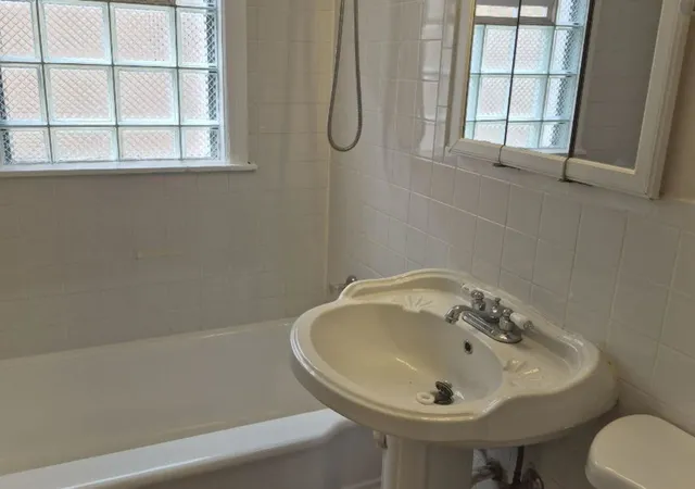 Photo 4 of Townhouse for sale at 1031 Bellwood Ave #C, Bellwood, IL 60104 | MLS# 12719506 | Listing updated on 2026-08-19