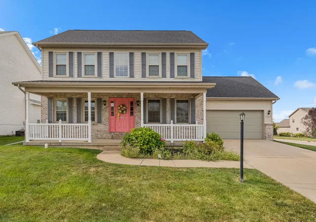 1st image of 1701 Hunters Ridge Ct, Mahomet, IL 61853 | MLS# 12719551
