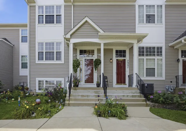 image of 2905 Shelly Ln, Aurora, IL 60504 | MLS# 12719593