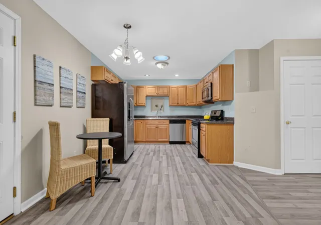 Photo 2 of Townhouse for sale at 175 Harbor Landing, Braidwood, IL 60408 | MLS# 12719784 | Listing updated on 2026-08-31
