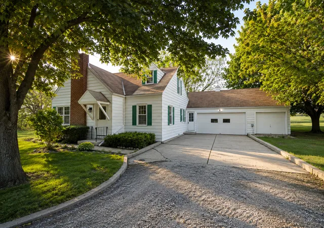 1st image of 4601 Spring Grove Rd, Mc Henry, IL 60051 | MLS# 12719891