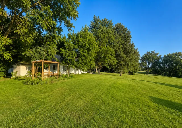 Photo 2 of Sale Pending at 4601 Spring Grv Rd, Mc Henry, IL 60051 | MLS# 12719891 | Listing updated on 2026-08-17