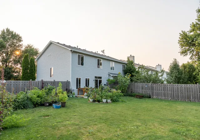 image of 16621 W Adobe Dr, Lockport, IL 60441 | MLS# 12719959
