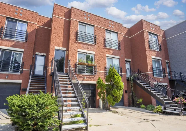 2nd image of 1741 N Wilmot Ave, Chicago, IL 60647 | MLS# 12720078